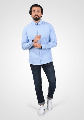 Coupe regular Chemise Casual Friday en bleu