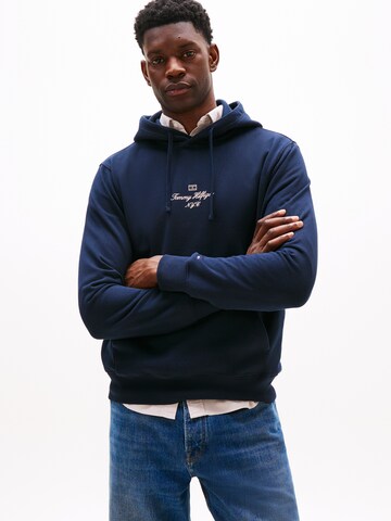 TOMMY HILFIGER Sweatshirt in Blau: Vorderseite