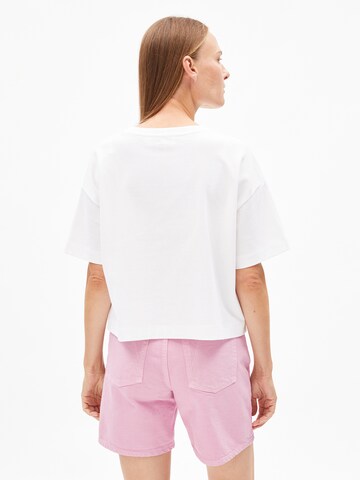T-shirt ARMEDANGELS en blanc