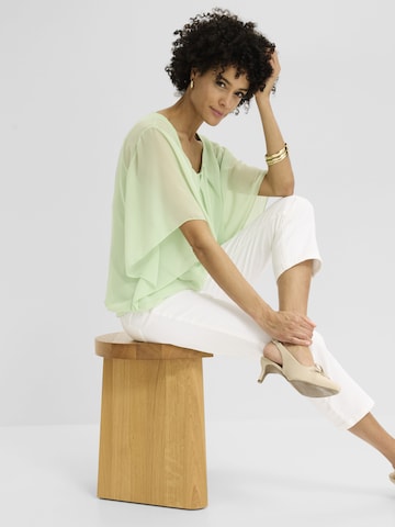 bonprix Blouse in Groen