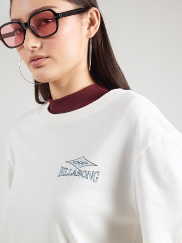 BILLABONG Функционална тениска 'Heritage Baker' в бежово
