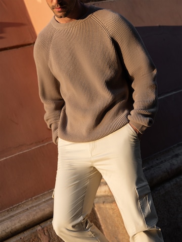 DAN FOX APPAREL Sweater 'Markus' in Grey