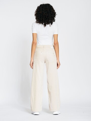 Gang Regular Hose '94AMELIE WIDE' in Weiß