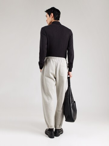 KARL LAGERFELD JEANS Конический (Tapered) Штаны в Серый: сзади