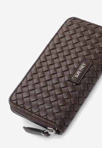 Suri Frey Wallet ' Karly ' in Brown