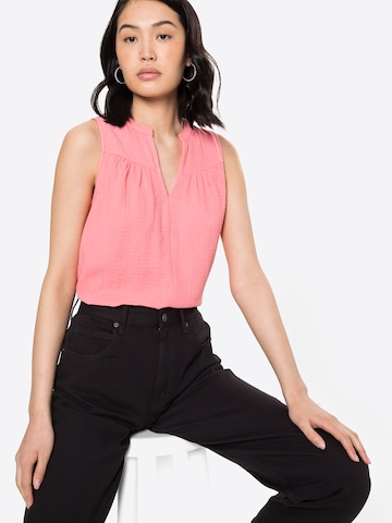 GAP Top in Pink: front