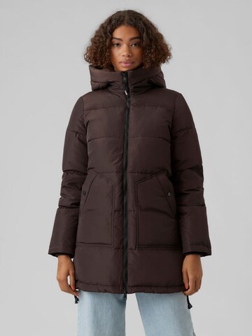 VERO MODA Winter Jacket in Brown: front