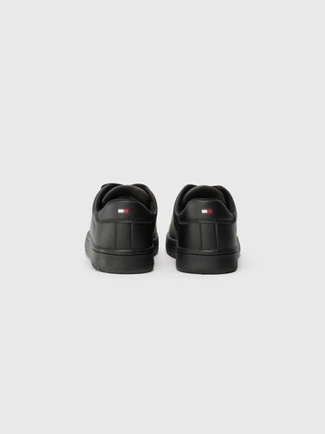 TOMMY HILFIGER Sneaker '2COOL4SKOOL' in Schwarz