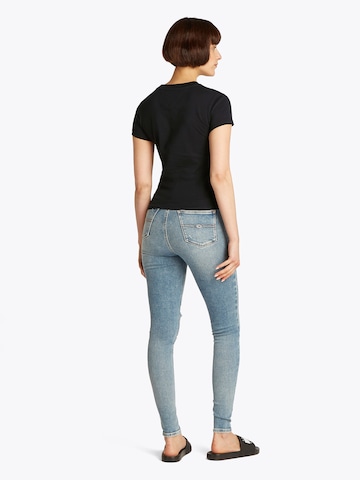 Tommy Jeans T-Shirt in Schwarz: Rückseite