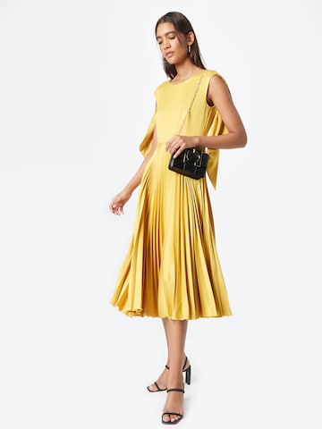 Closet London Koktejlové šaty – žlutá