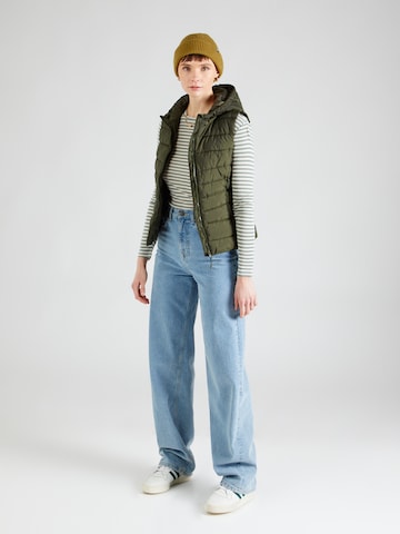 Gilet 'Laureen' di ABOUT YOU in verde