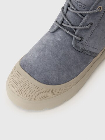 UGG Μπότες με κορδόνια 'NEUMEL' σε μπλε