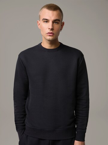 STRELLSON Sweatshirt 'Kano' in Black: front