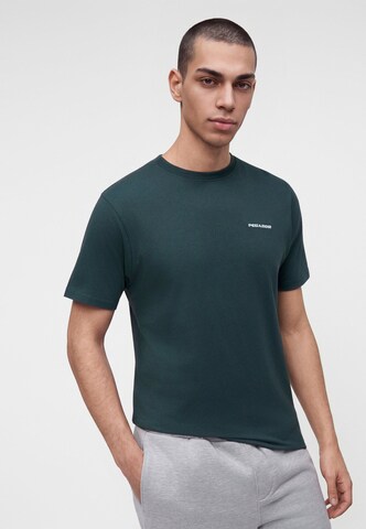Tricou de la Pegador pe verde: față