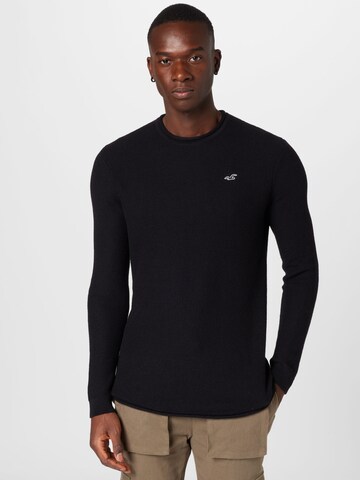 HOLLISTER Sweater in Black: front