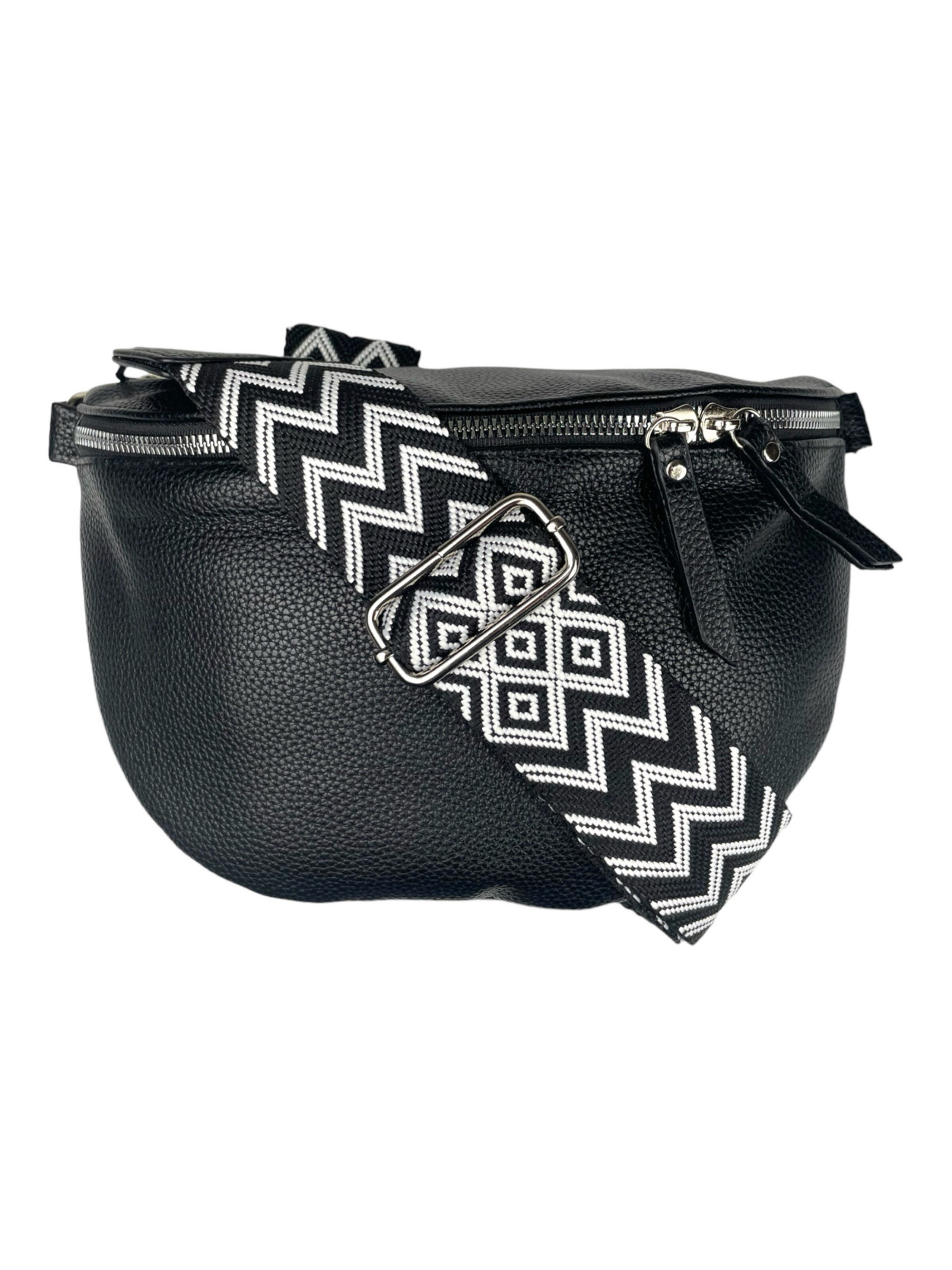 Kumixi Fanny Pack in Black