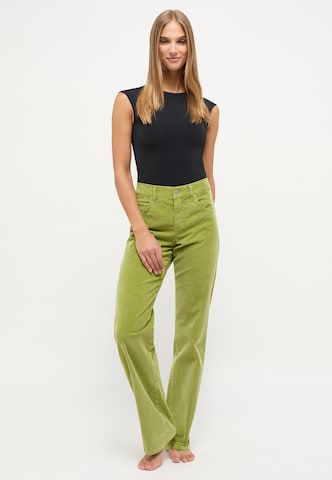 Angels Regular Straight-Leg Jeans in Coloured Cord in Grün