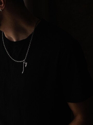 Pendentif 'PERUNS AX' REYTEL en argent