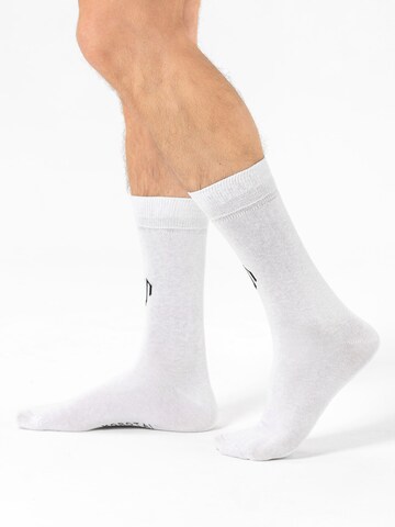 MOROTAI Athletic Socks ' Brand Logo Crew Socks ' in White: front