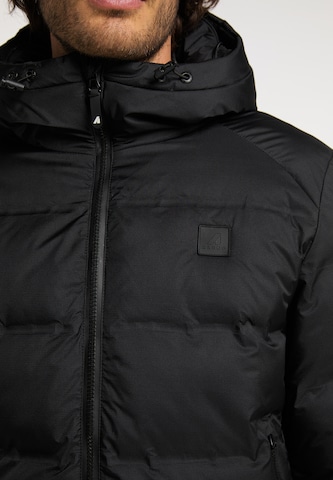 ALEKO Winter Jacket in Black