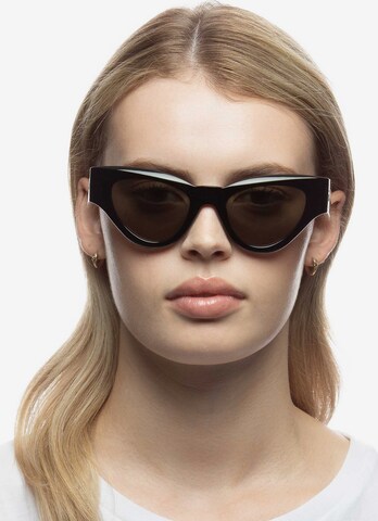 LE SPECS Sončna očala 'Fanplastico' | črna barva