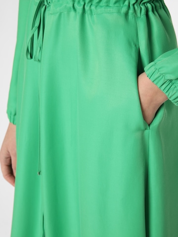 COMMA Shirt Dress in Green