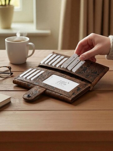 Ella Eisvogel Wallet in Brown
