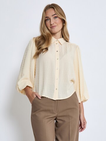 Peppercorn Blouse 'Carilla' in Beige: voorkant