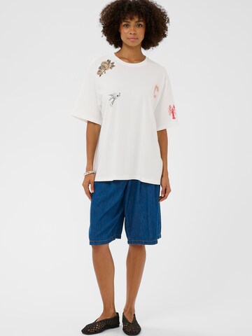 Maglietta 'CUbiara Alfie' di CULTURE in beige