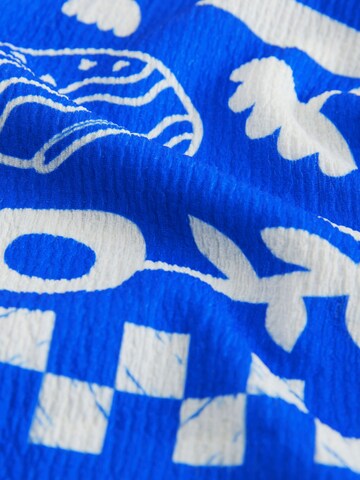Set Next en bleu