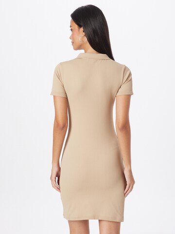 aim'n Sportkleid in Beige