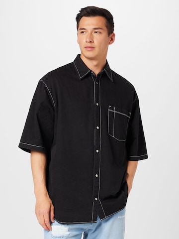WEEKDAY Comfort fit Button Up Shirt 'Griffith' in Black: front