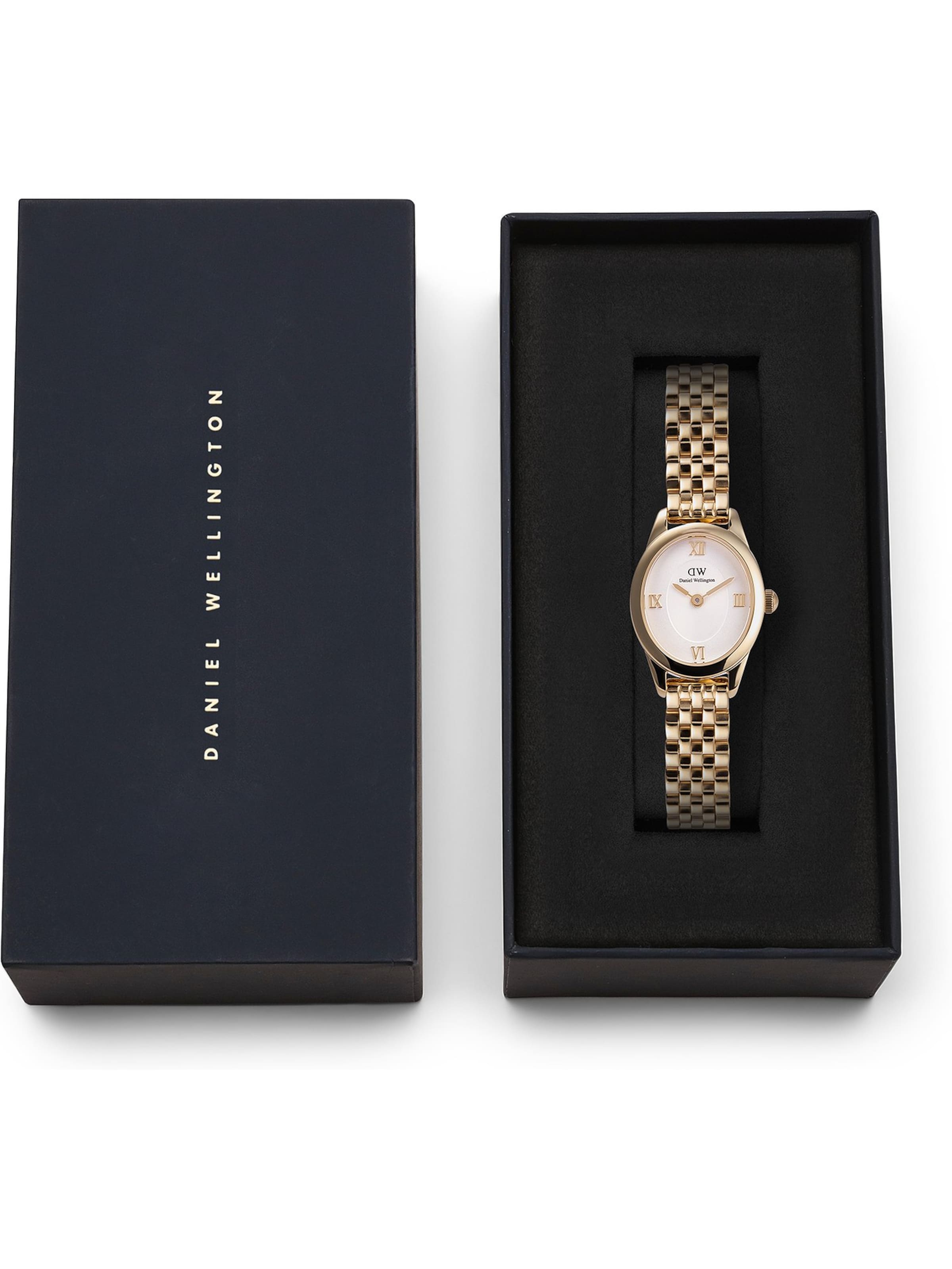 Daniel Wellington Analog Watch in Gold