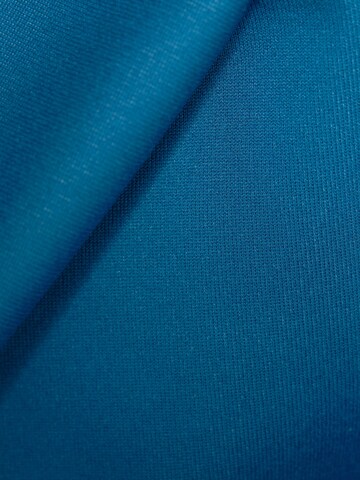 MAMMUT Outdoor Jacket in Blue