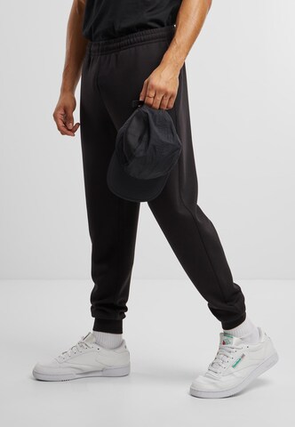 Urban Classics Конический (Tapered) Штаны в Черный