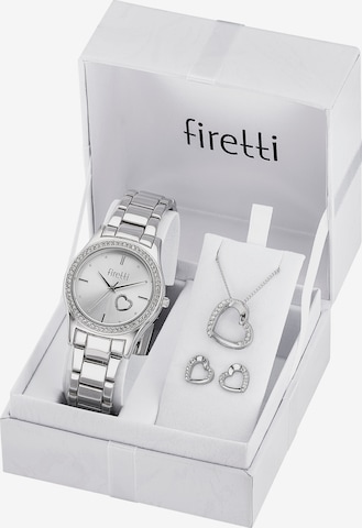 FIRETTI Jewelry Set in Silver: front