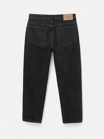 Pull&Bear Regular Jeans in Black