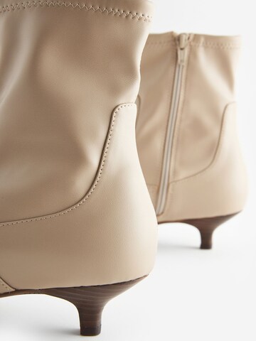 Stivaletto 'Forever Comfort®' di Next in bianco
