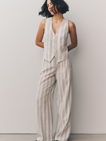 Gilet da completo di Next in bianco