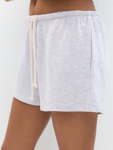 Pull&Bear Loosefit Broek in Grijs
