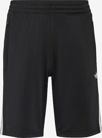 ADIDAS ORIGINALS - Regular Calças 'Firebird' em preto: frente