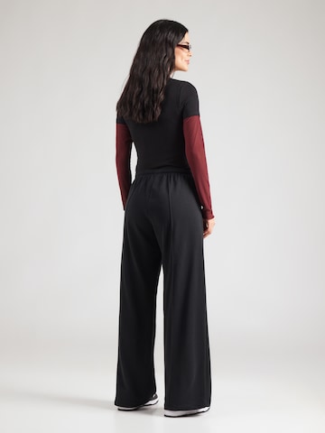 Nike Sportswear - Loosefit Calças em preto