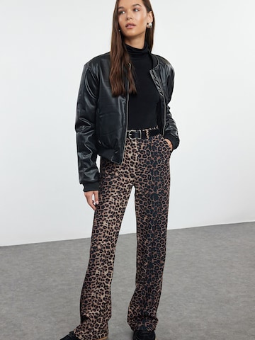 Trendyol Wide Leg Hose in Braun: Vorderseite