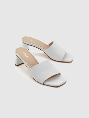 EDITED Sandal 'Remy Heels' i vit