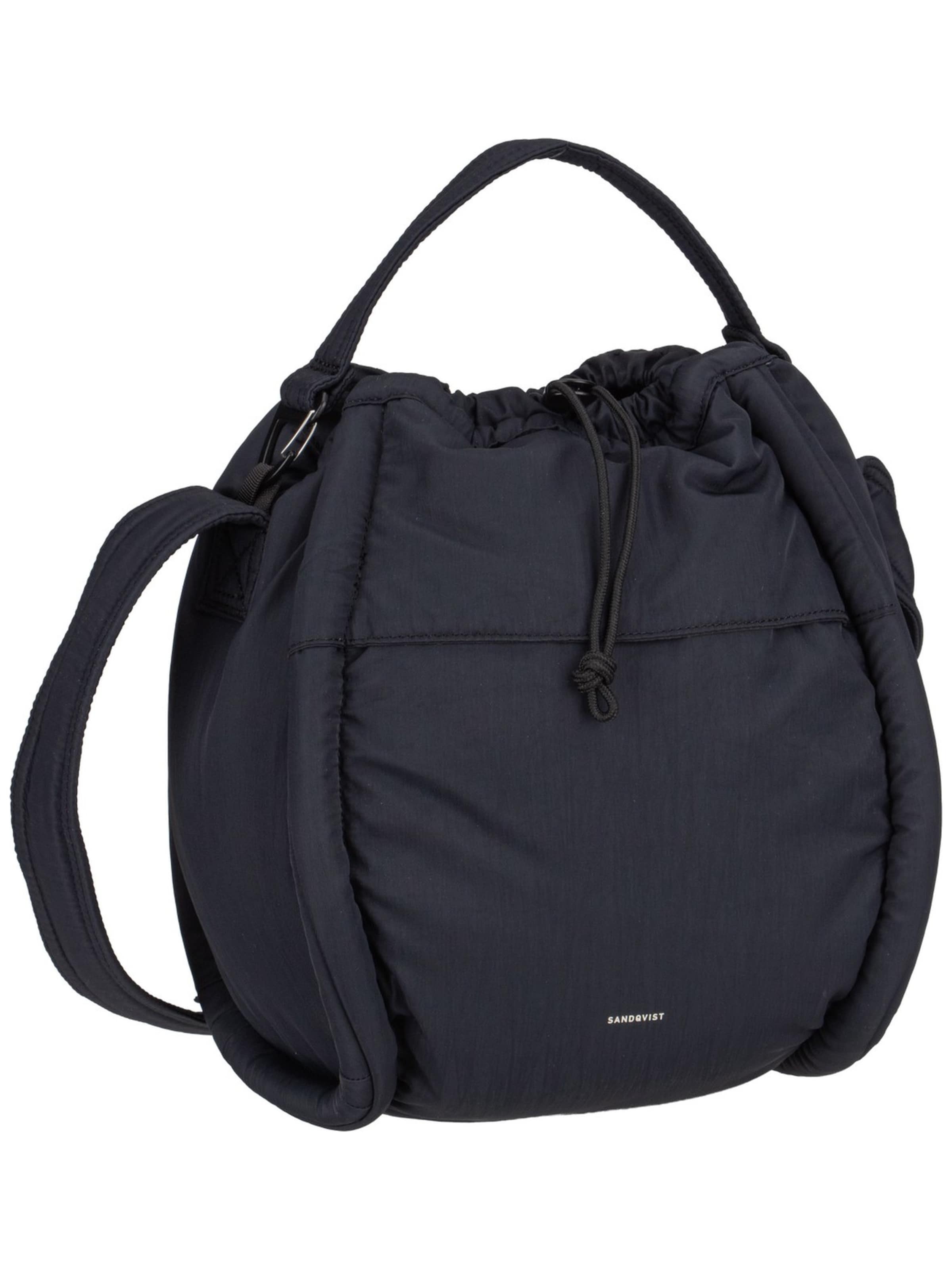 SANDQVIST Handtasche in Schwarz: Vorderseite