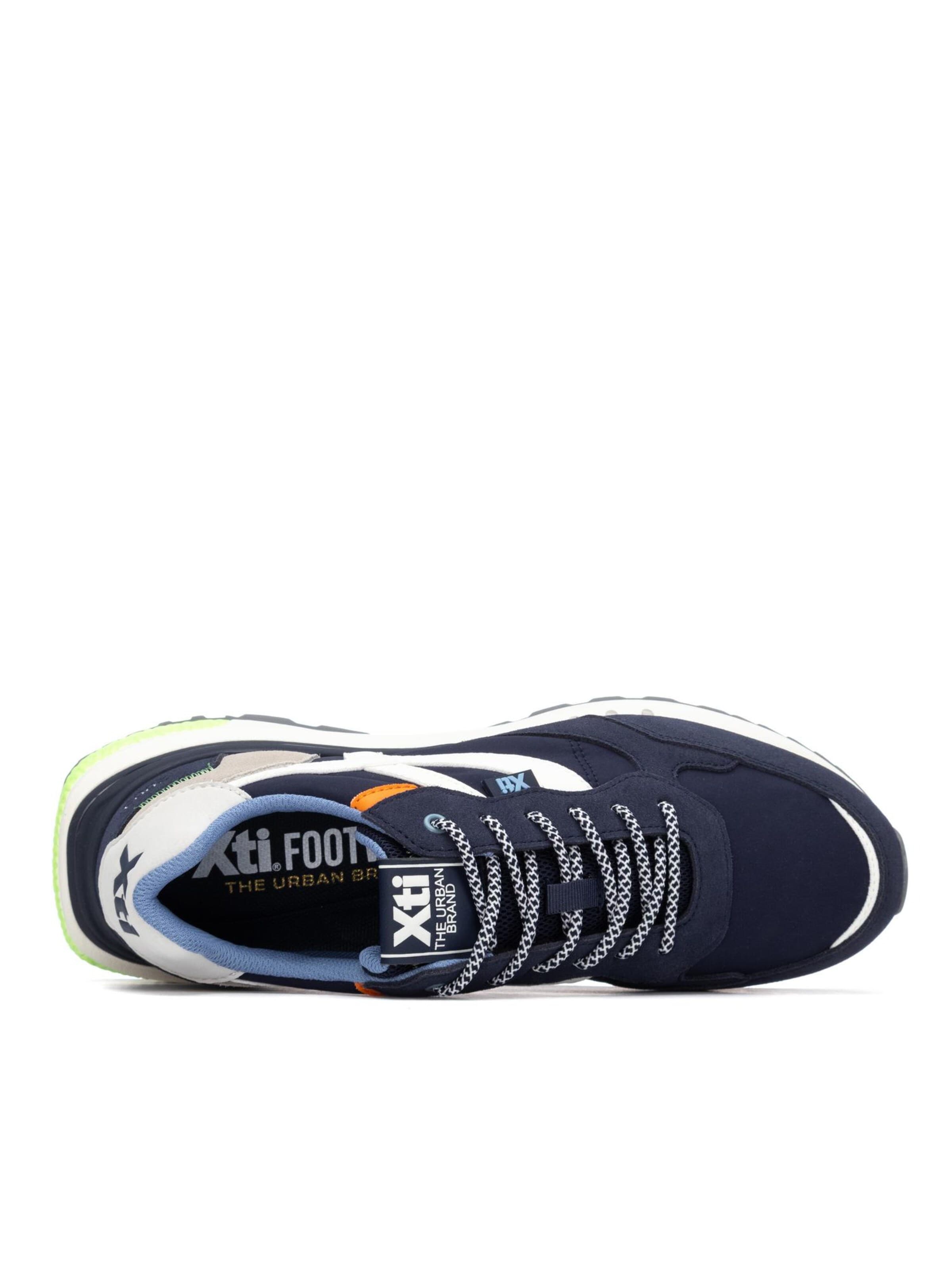 Xti Sneakers in Blue