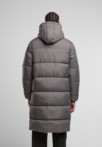 Cappotto invernale di Urban Classics in grigio