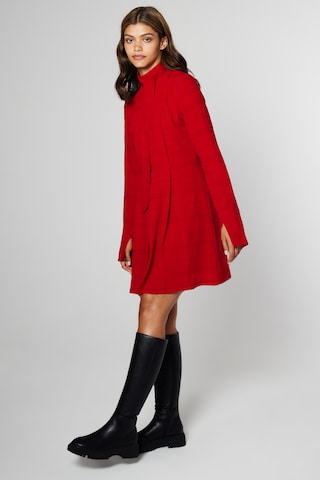 Robe 'Gilbert' Aligne en rouge