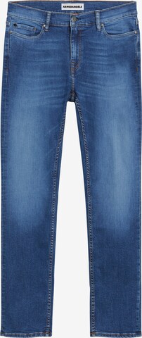 ARMEDANGELS Slimfit Jeans 'Iaan' in Blauw: voorkant