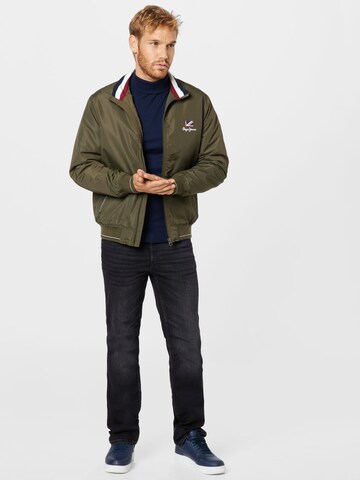 Pepe Jeans Between-season jacket 'THE ODORE' in Green